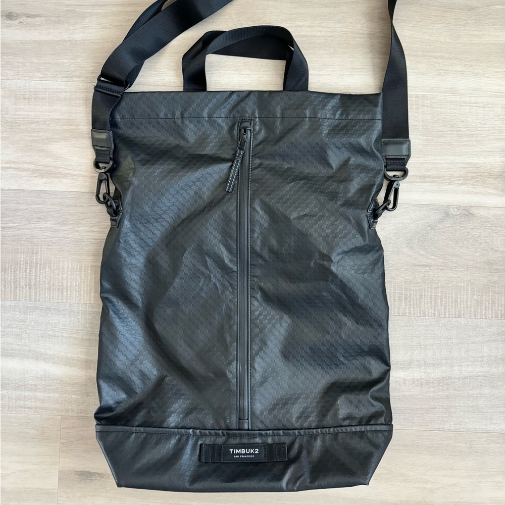Timbuk2 black multicarry bag